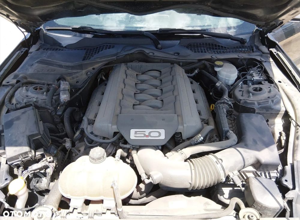 Ford Mustang 5.0 V8 GT - 15