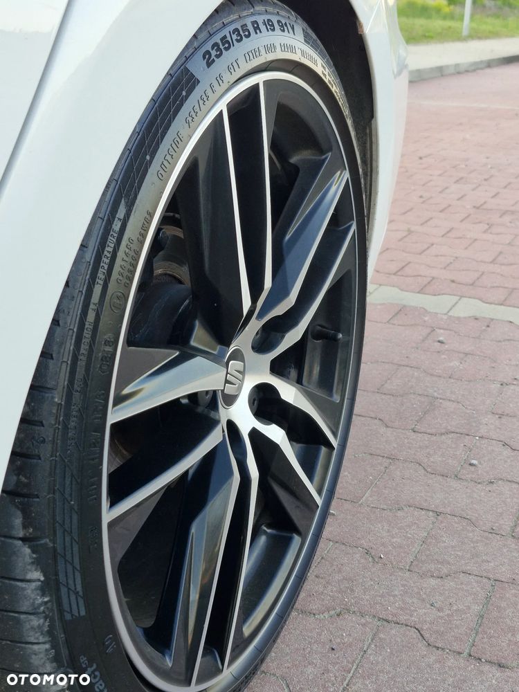 Seat Leon 2.0 TDI FR S&S DSG - 24