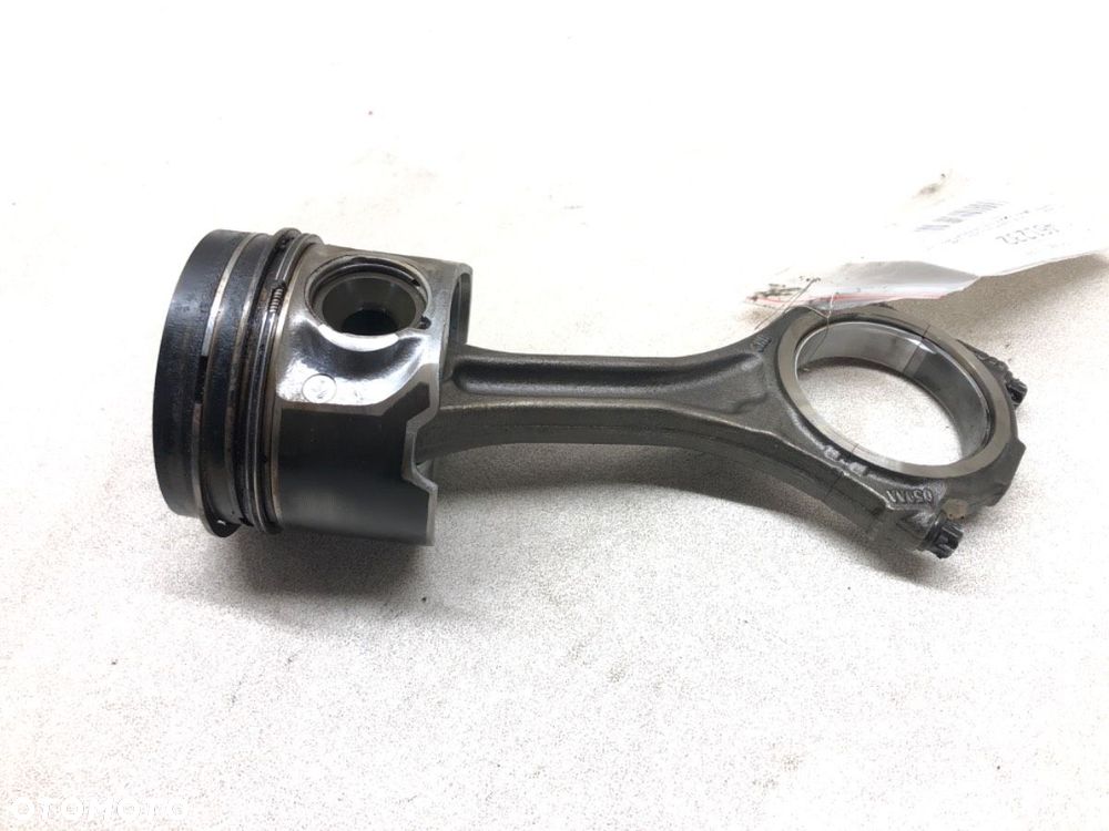 TŁOK Z KORBOWODEM - 130.00 PLN - AUDI A4 B7 Avant (8ED) 2004 - 2008 3.0 TDI quattro 150 kW [204 KM] - 1