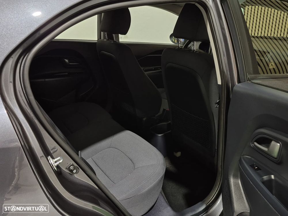 Kia Rio 1.2 CVVT LX - 18