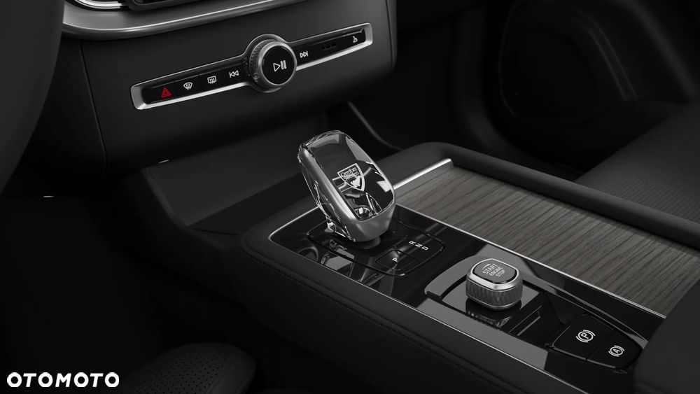 Volvo XC 90 T8 AWD Plug-In Hybrid Ultra Dark 7os - 10