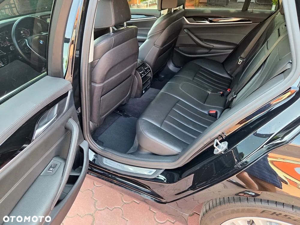 BMW Seria 5 - 33