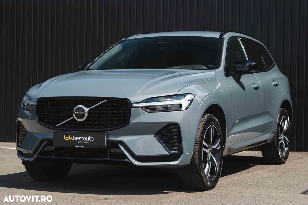 Volvo XC 60 B4 MHEV AT8 AWD R-Design - 31