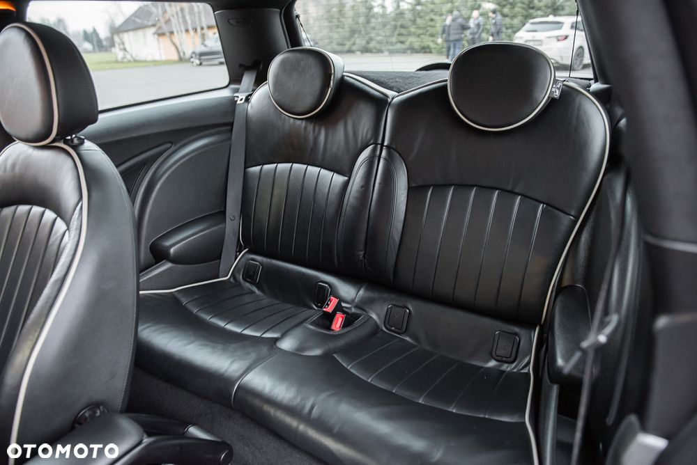 MINI Cooper S Standard - 21
