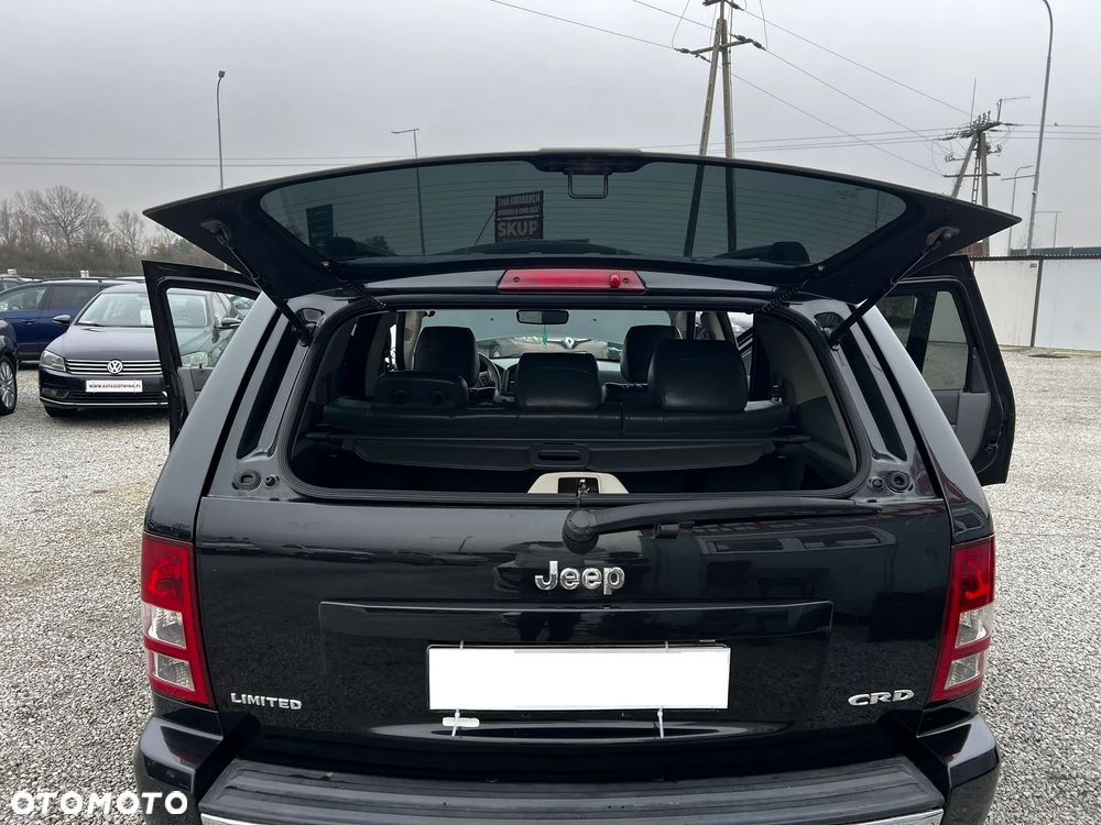 Jeep Grand Cherokee 3.0 CRD Laredo - 19