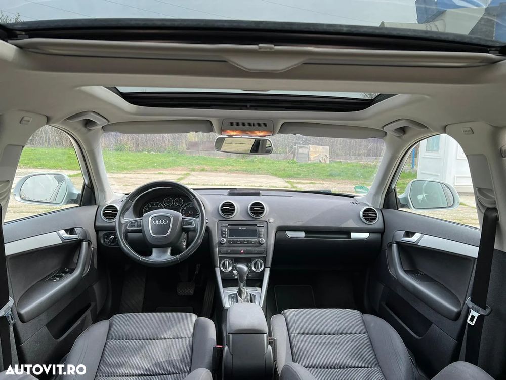 Audi A3 Sportback 1.4 TFSI Stronic Ambiente - 2