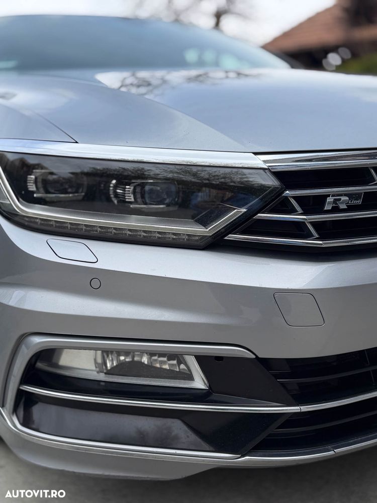 Volkswagen Passat 2.0 TDI DSG 4Motion R Executive - 5