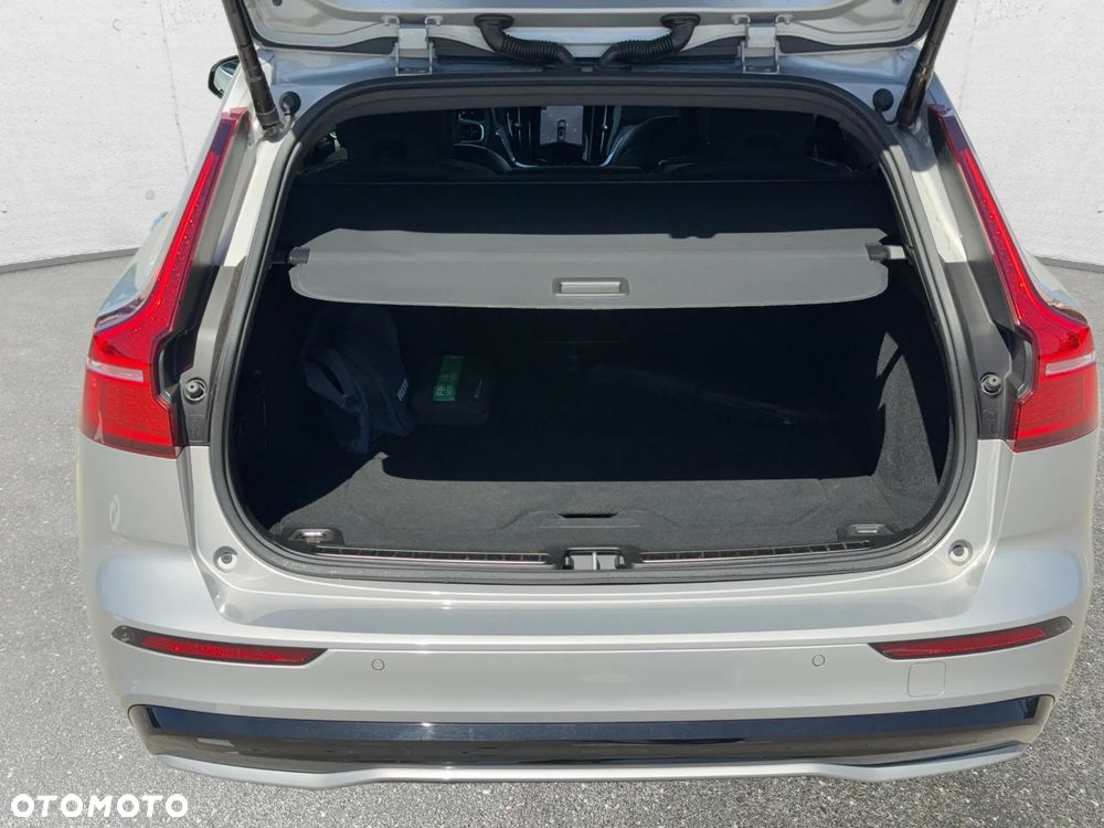 Volvo V60 B4 D Plus Dark - 26