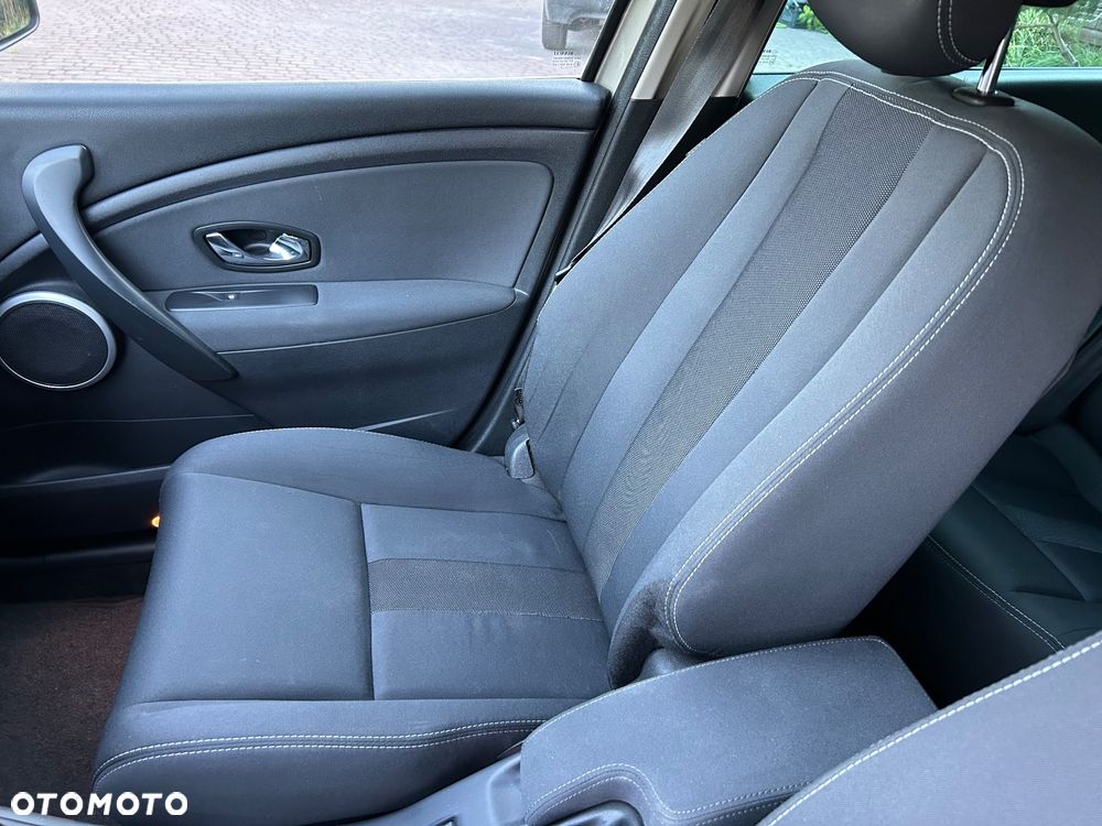 Renault Megane 1.5 dCi Dynamique - 17