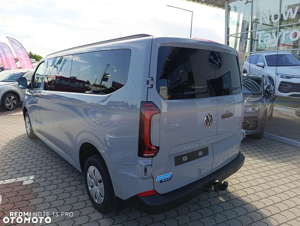 Volkswagen Caravelle - 9
