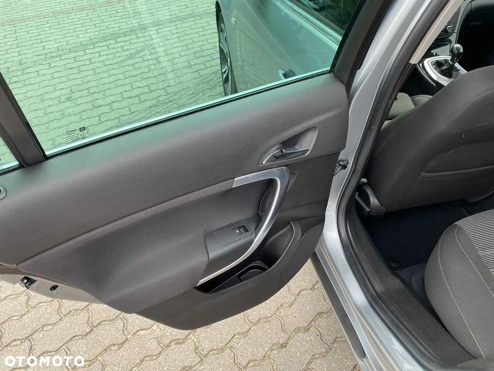 Opel Insignia 2.0 CDTI Cosmo - 10