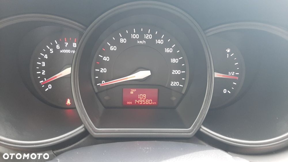 Kia Rio 1.2 Attract - 12