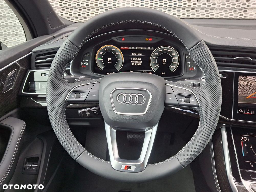 Audi Q7 - 19