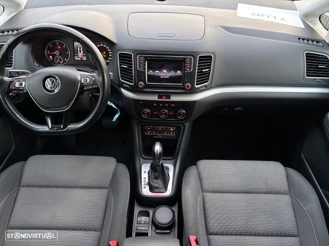 VW Sharan 2.0 TDI Highline DSG - 22