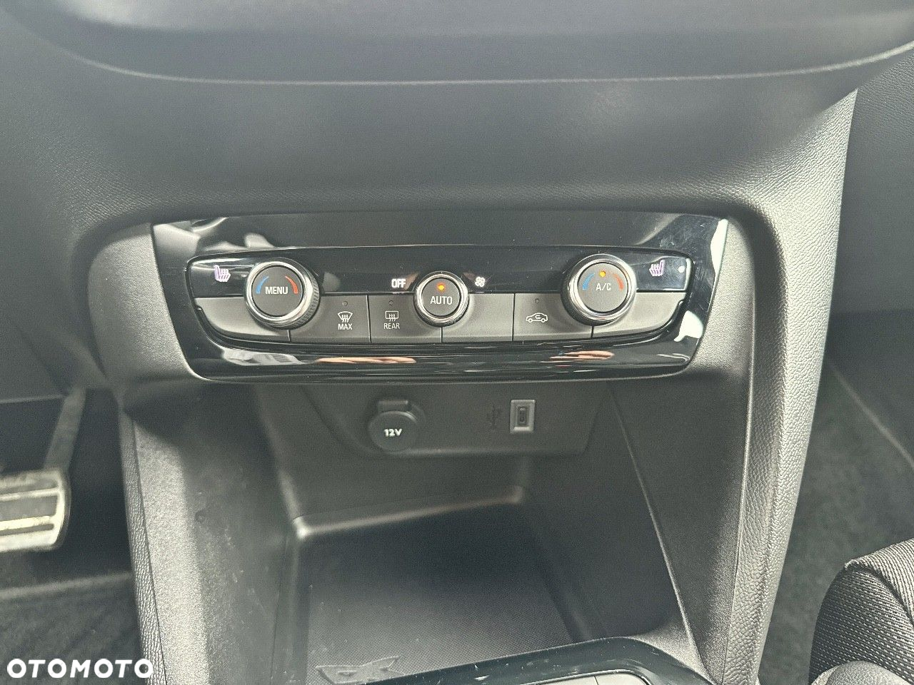 Opel Corsa - 23