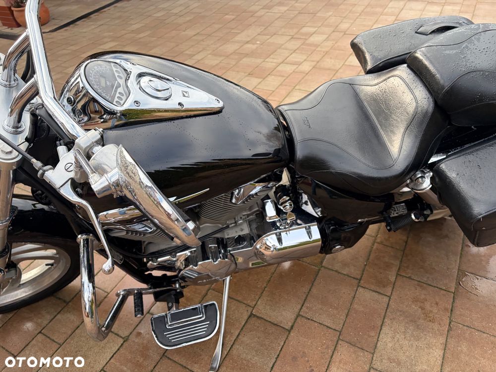 Honda VTX - 17