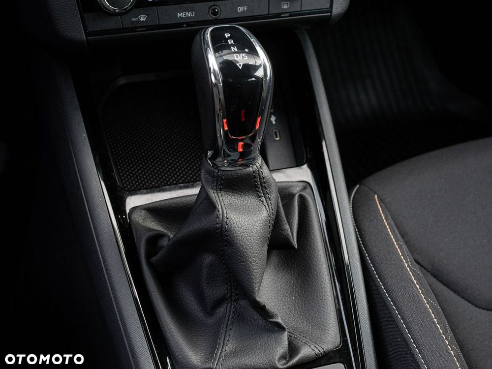 Skoda Scala 1.5 TSI Ambition DSG - 17