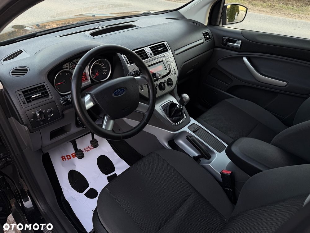 Ford Kuga 2.0 TDCi 2x4 Champions Edition - 6