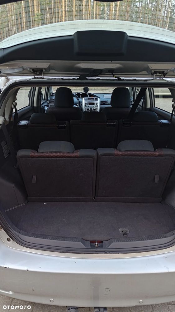 Toyota Verso 2.0 D-4D - 12