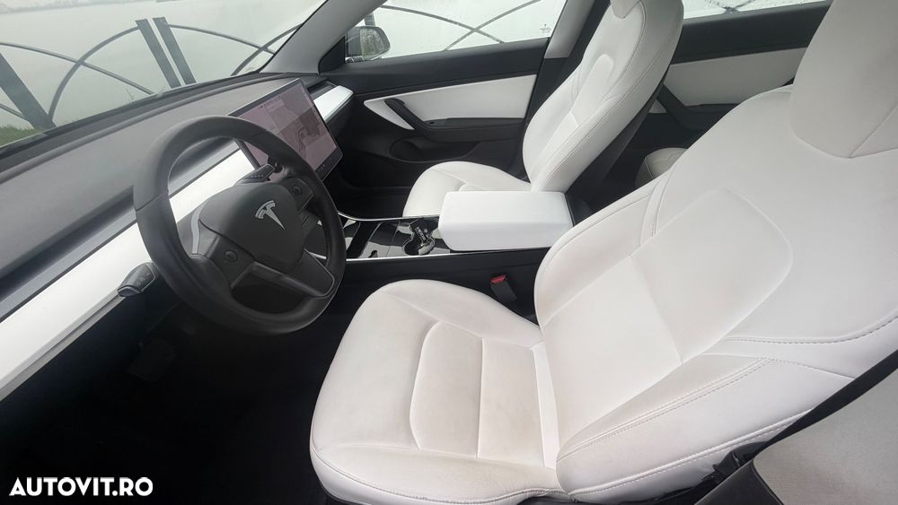 Tesla Model 3 Langstreckenbatterie Allradantrieb Dual Motor - 14