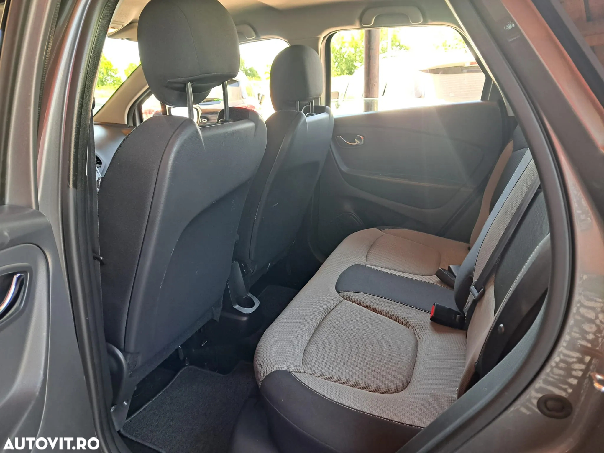Renault Captur dCi Expression - 6