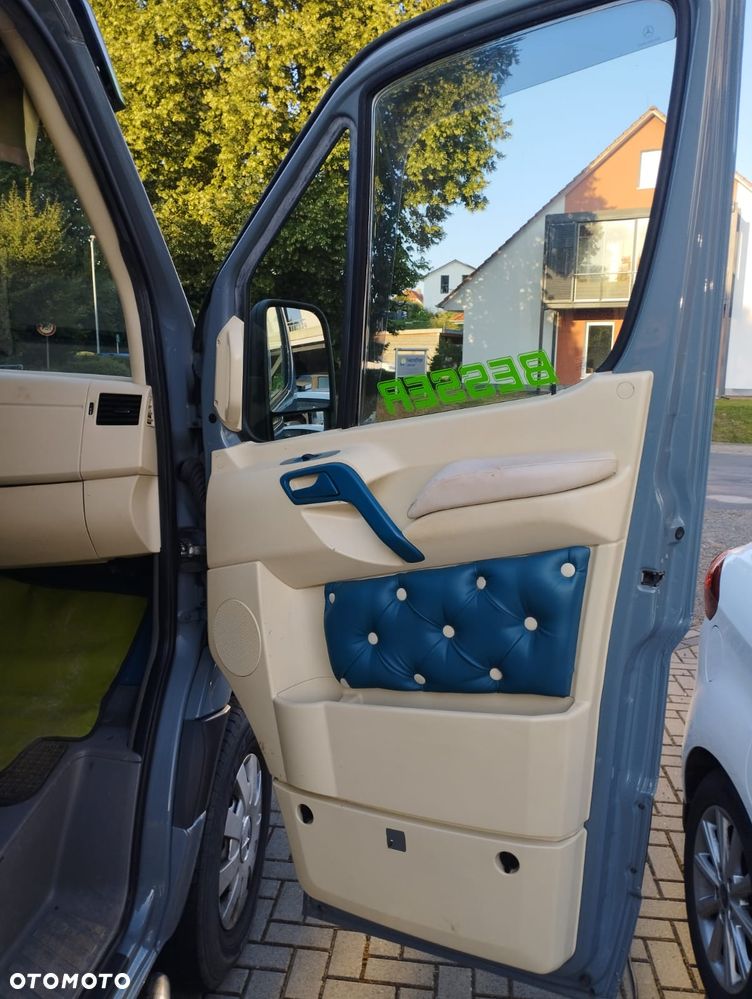Mercedes-Benz Sprinter - 9