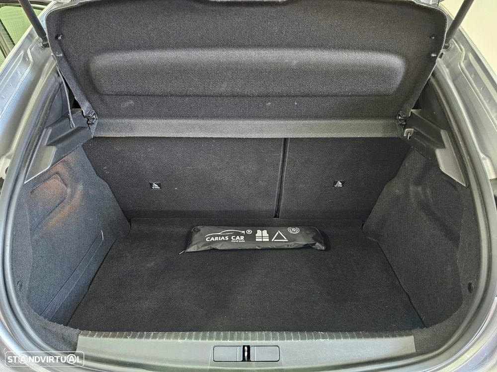 Peugeot 208 1.2 PureTech Active - 23