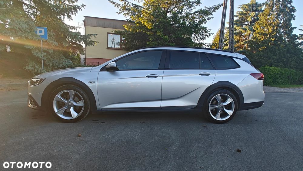 Opel Insignia 2.0 BiTurbo 4x4 Innovation - 6