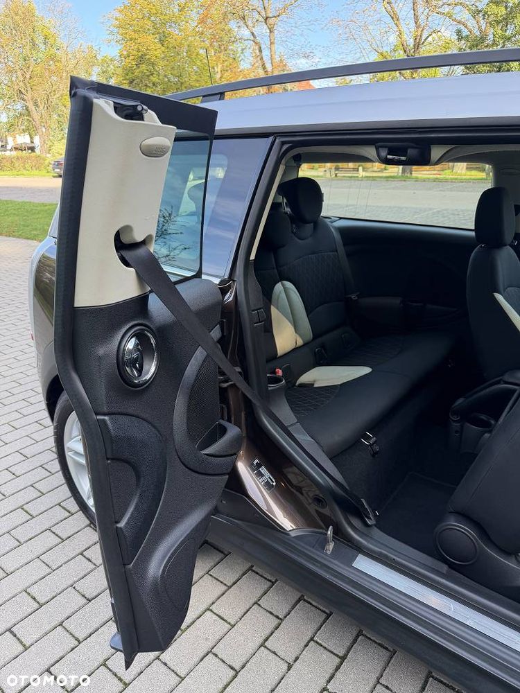 MINI Clubman - 18