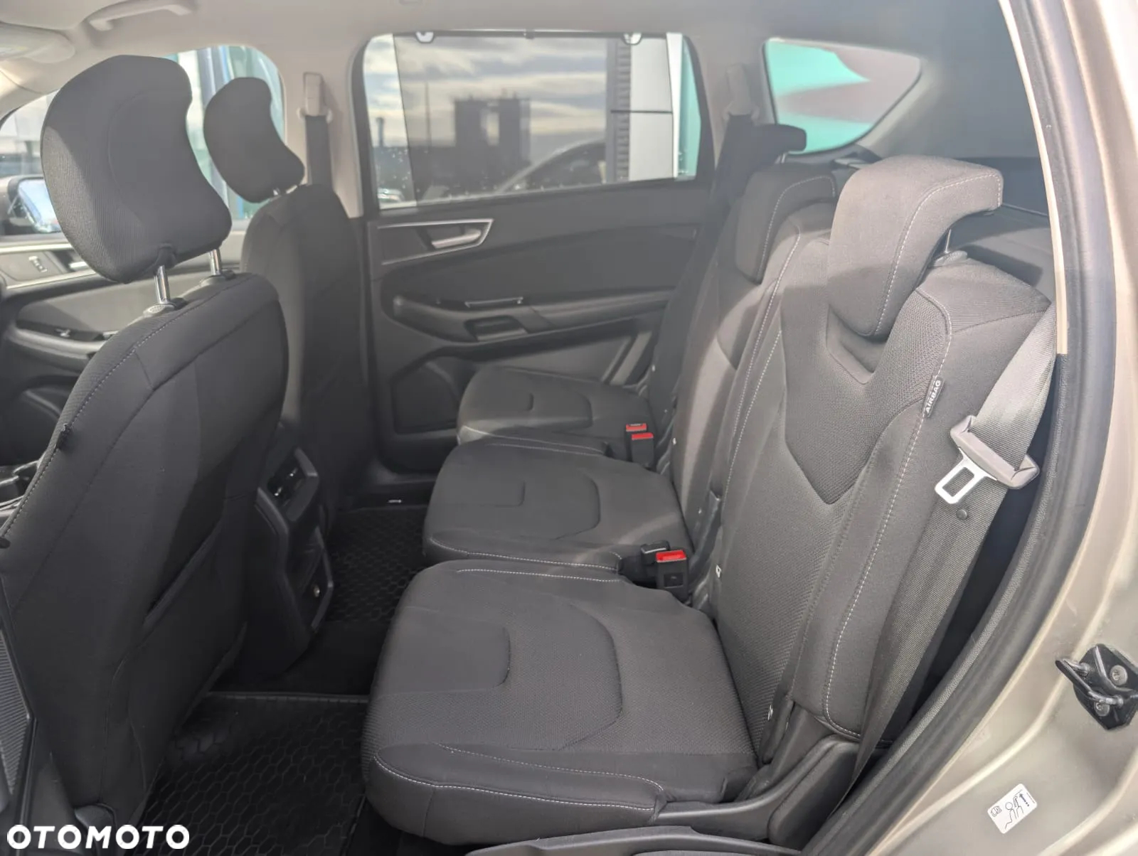 Ford S-Max 2.0 TDCi 4WD Trend PowerShift - 7