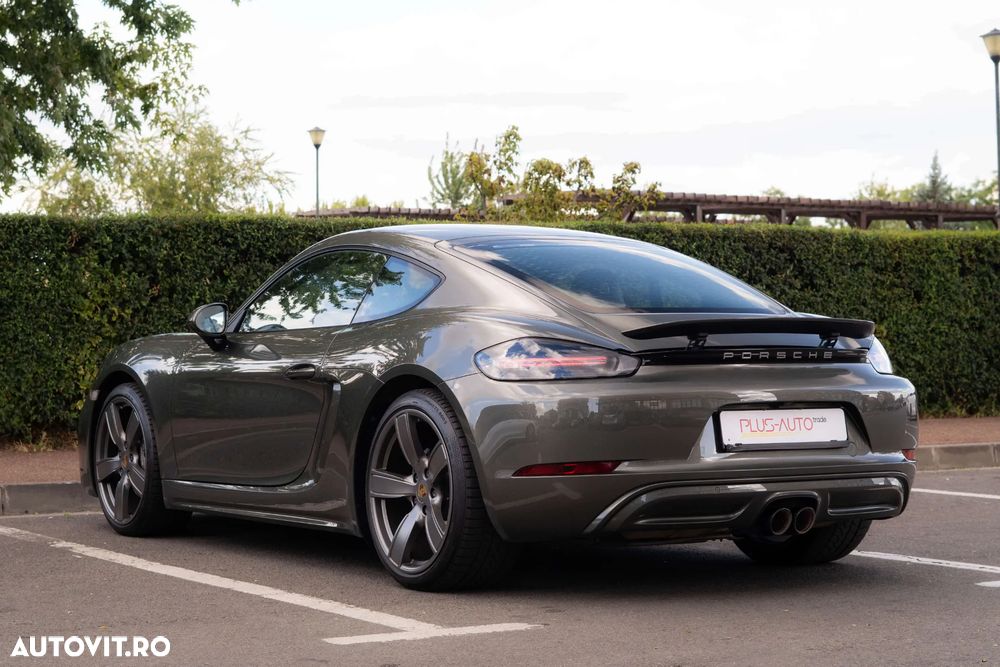 Porsche Cayman 718 PDK - 7