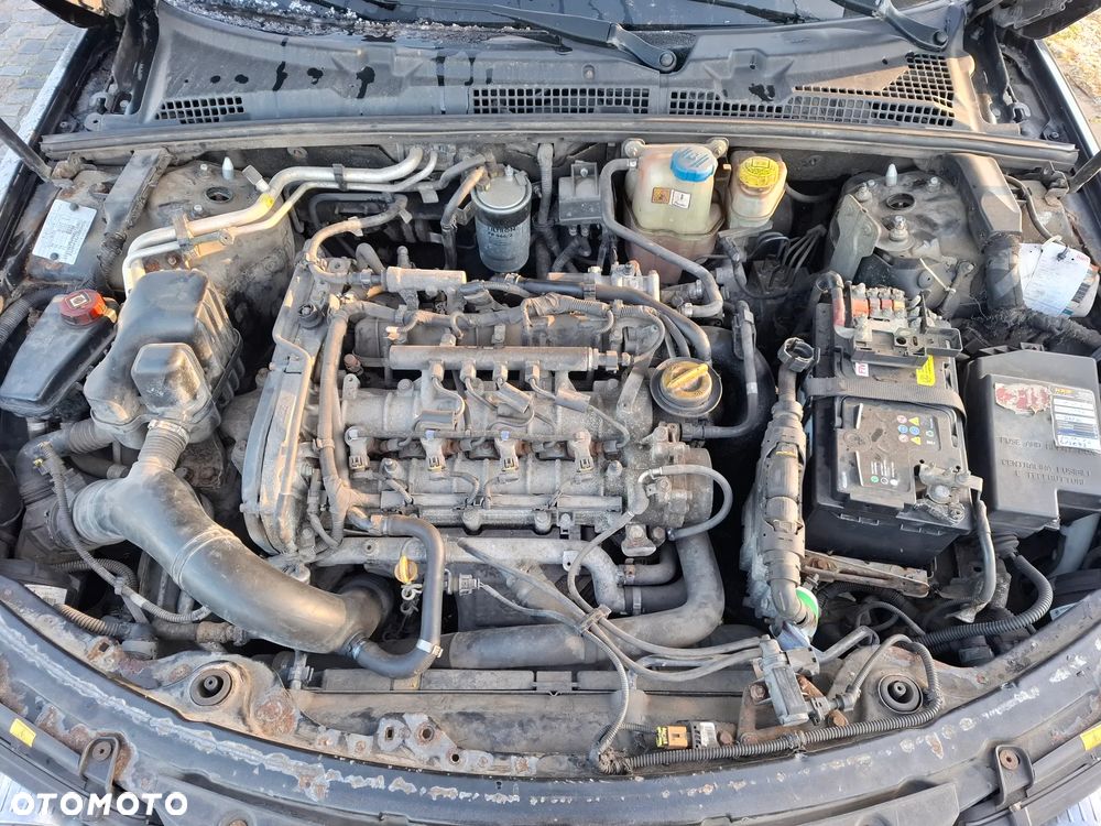 Alfa Romeo 159 1.9JTDM ti - 6