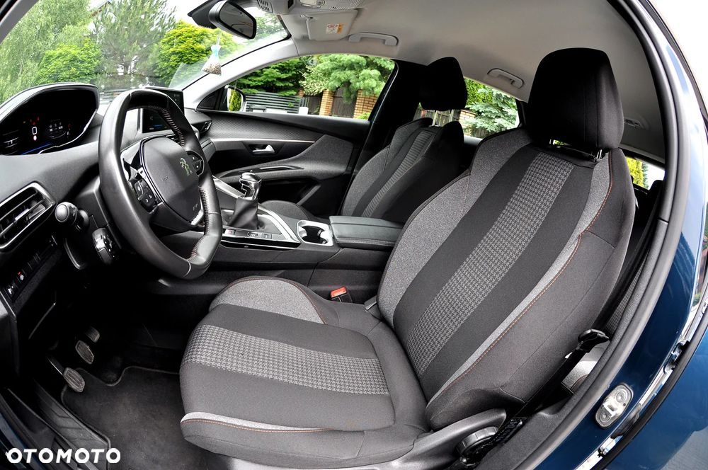 Peugeot 3008 BlueHDi 130 Stop & Start Active Business-Paket - 19