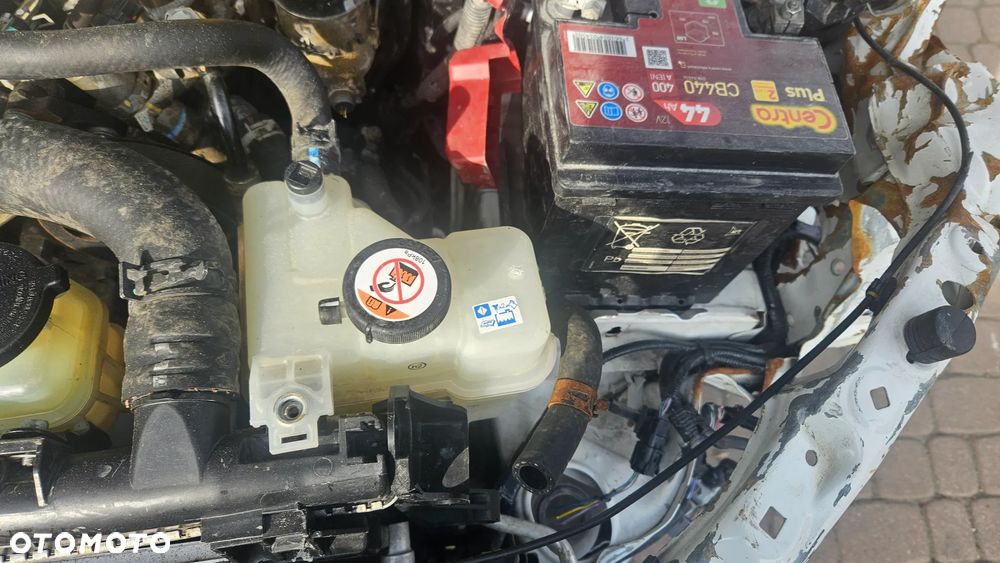 Toyota Hilux 2.8 D-4D Double Cab SR5 4x4 - 14