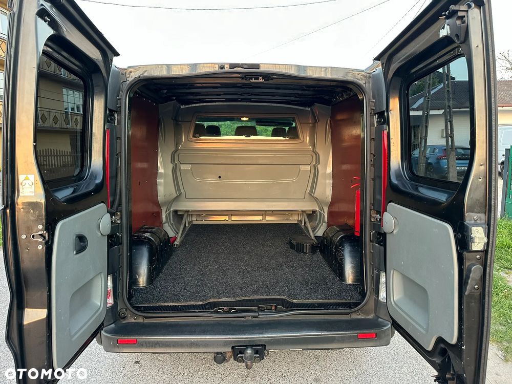 Renault Trafic - 9
