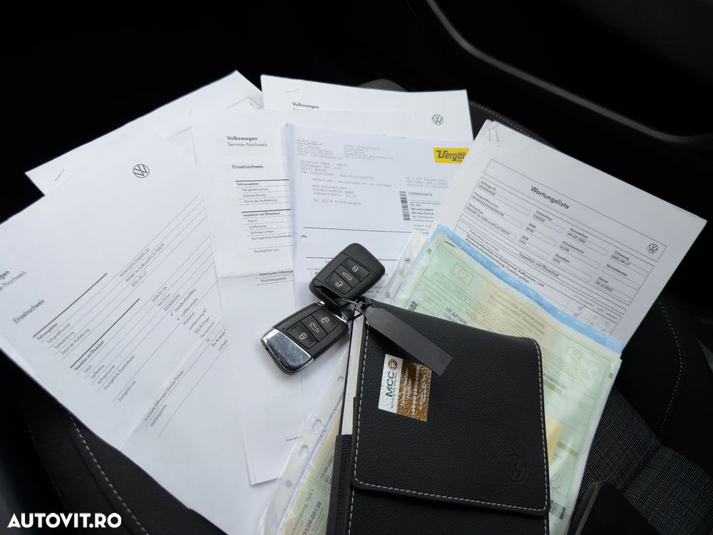 Volkswagen Passat 2.0 TDI SCR DSG Business - 8