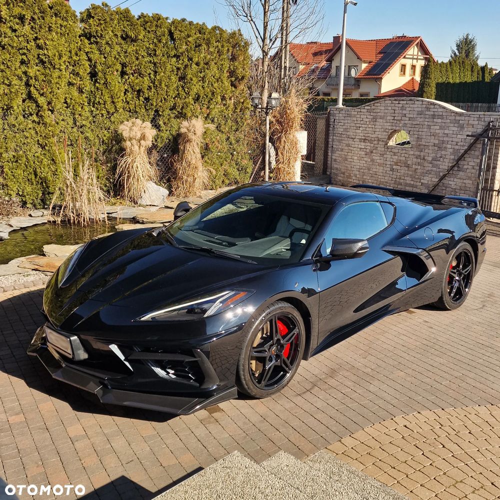 Chevrolet Corvette - 1