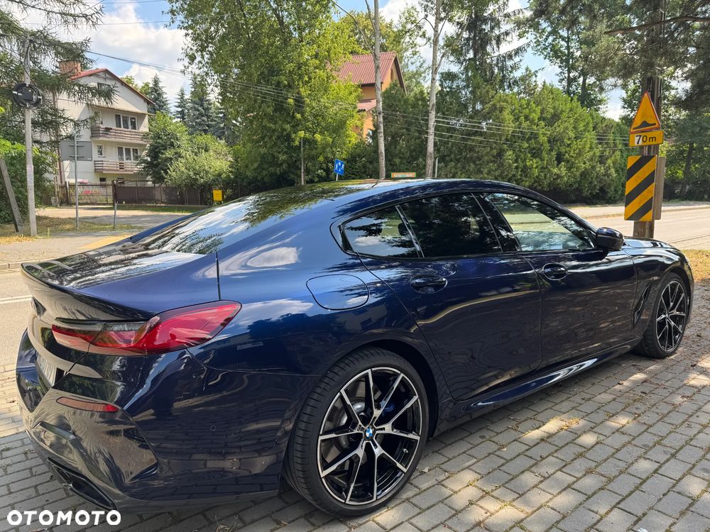 BMW Seria 8 - 15