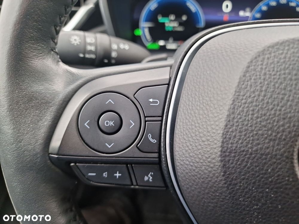 Toyota Corolla 2.0 Hybrid Style - 29