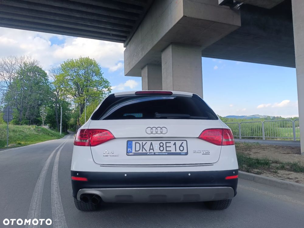 Audi A4 Allroad - 14