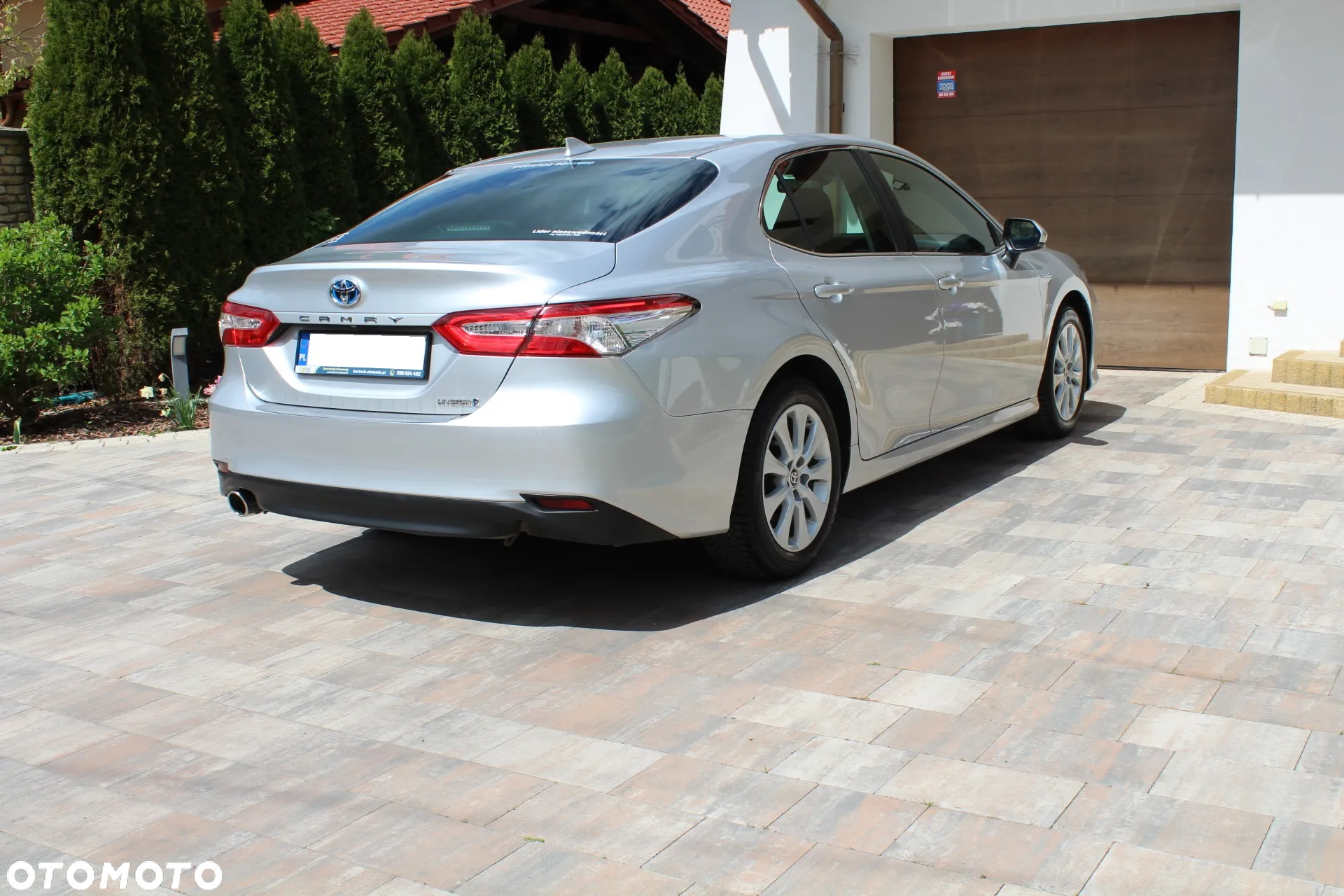 Toyota Camry 2.5 Hybrid Comfort CVT - 6