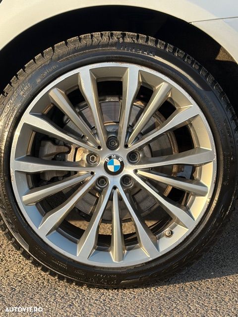 BMW Seria 5 520d AT MHEV - 11