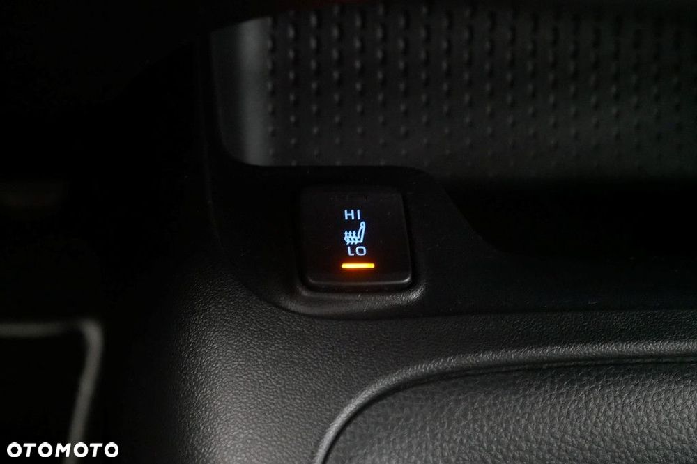 Toyota Corolla 1.8 Hybrid Comfort - 20