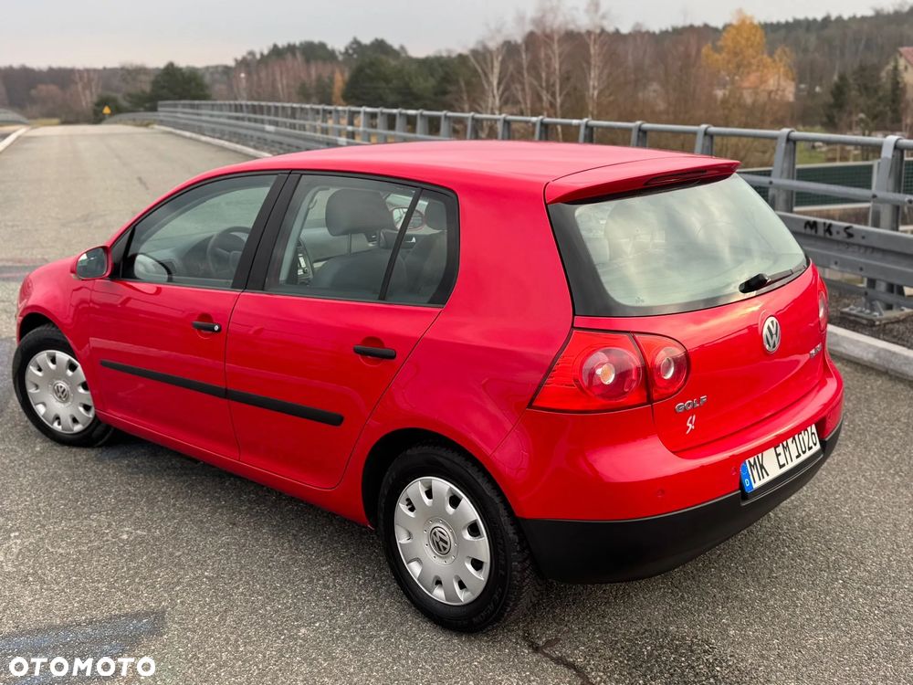 Volkswagen Golf 1.6 FSI Automatik Goal - 26