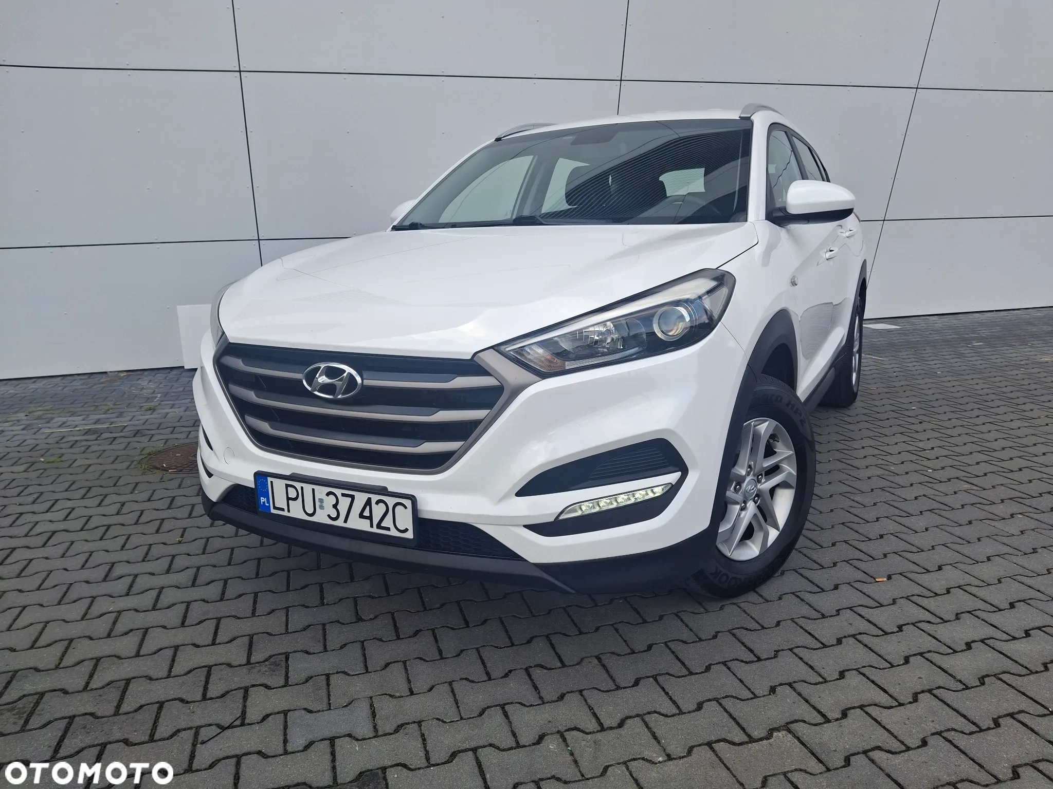 Hyundai Tucson blue 1.7 CRDi 2WD Advantage - 11