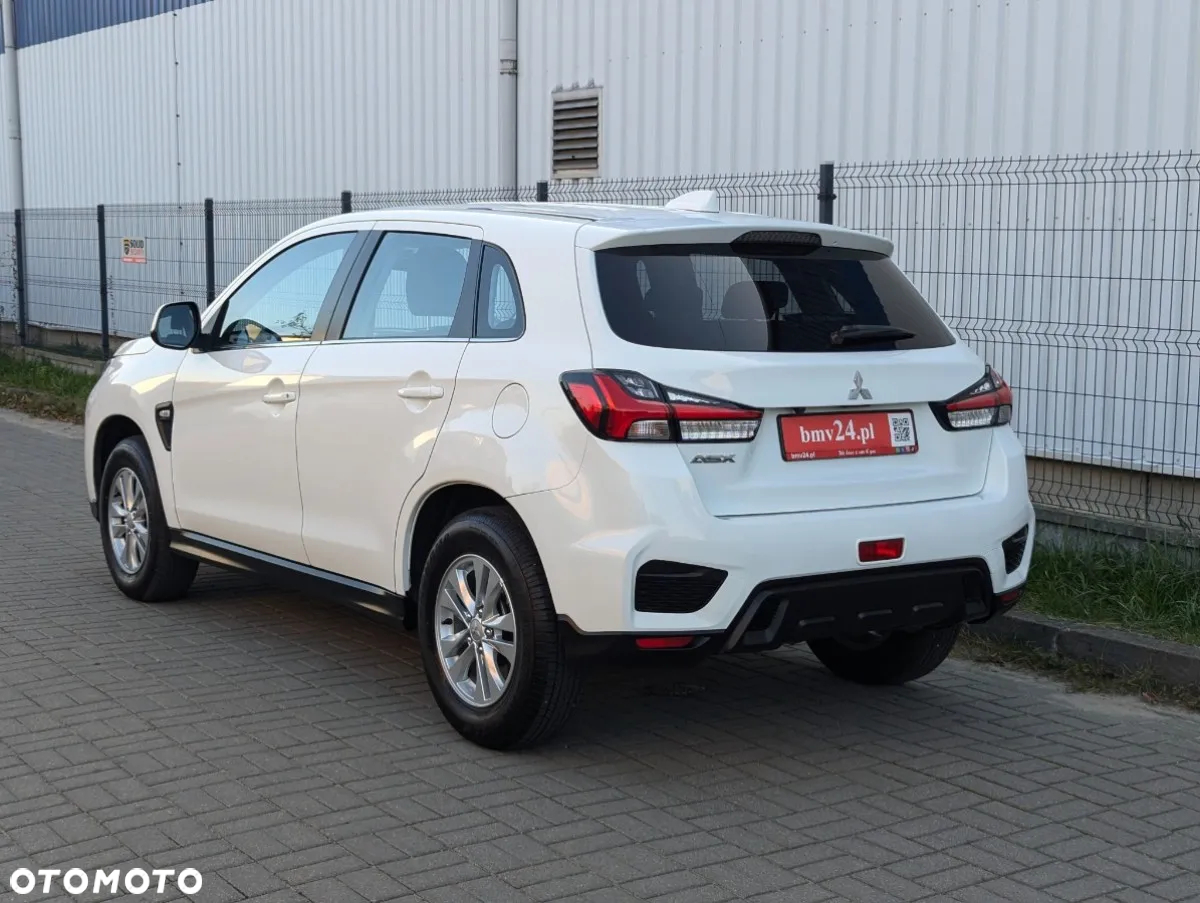 Mitsubishi ASX - 5