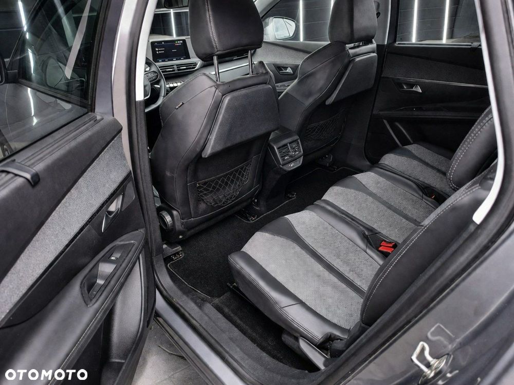 Peugeot 5008 - 14