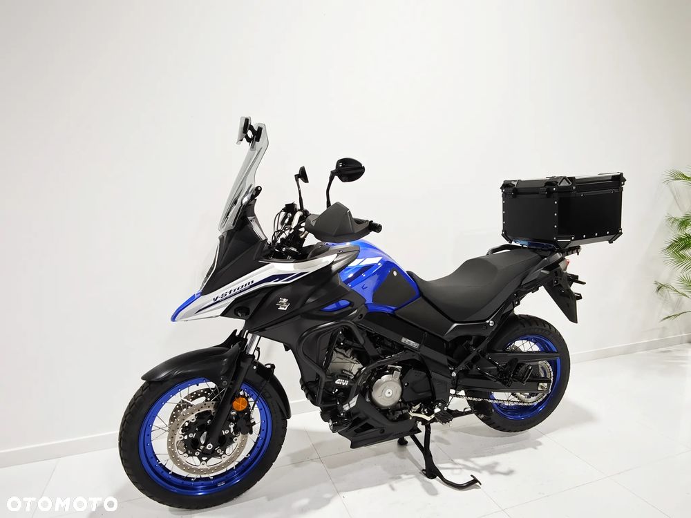 Suzuki V-STROM - 3