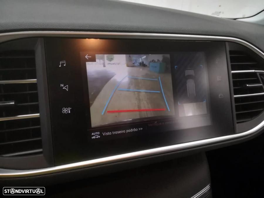 Peugeot 308 SW 1.5 BlueHDi Style - 34