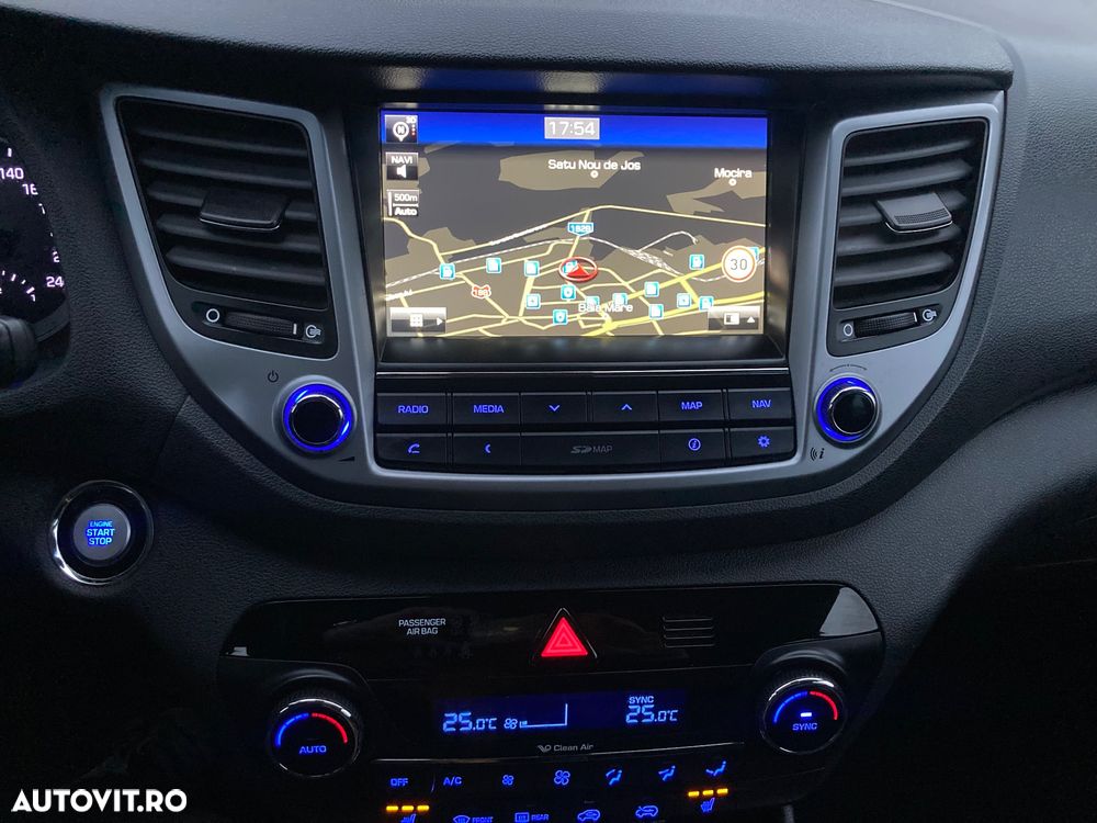 Hyundai Tucson 2.0 CRDI 4WD Premium - 19